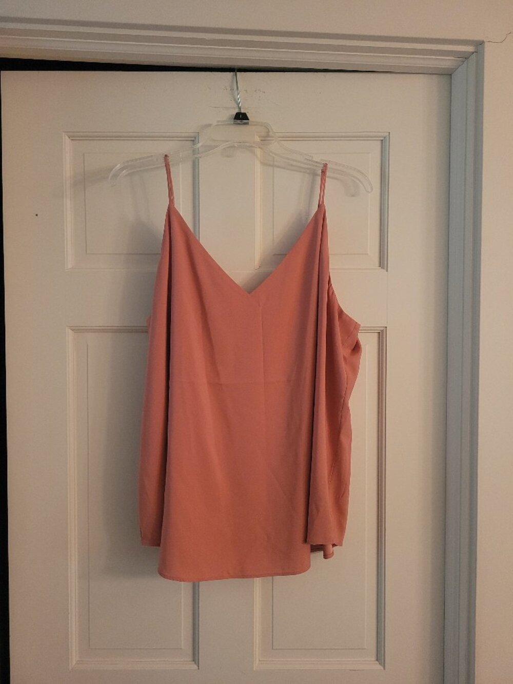 NWOT Express Downtown V-neck "Conscious Edit" Cami, size X-Large